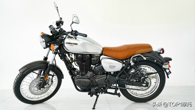 逸500复古测评,两万左右的500cc摩托车复古二手