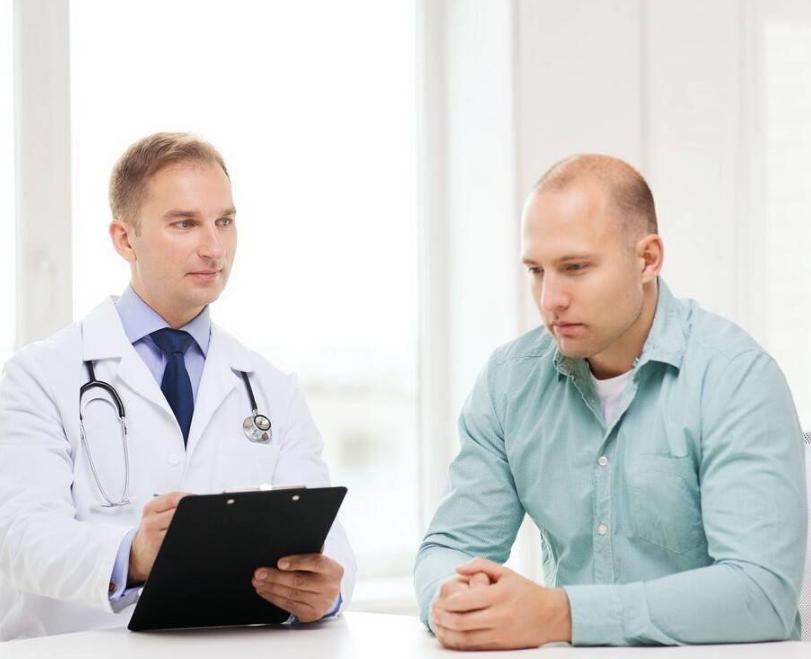 胸口中间刺痛几秒然后消失,胸口有时像针刺痛几秒