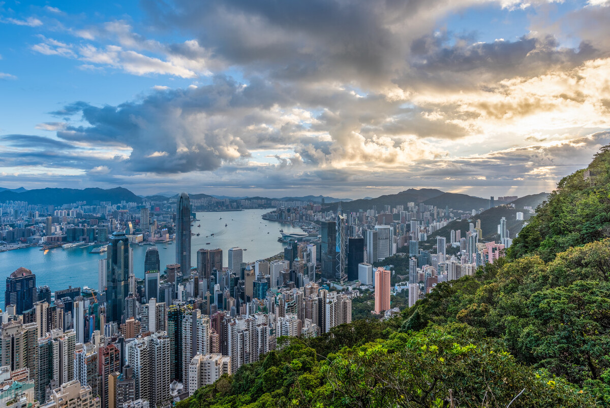 香港飞上海转机需要隔离吗,最新从香港转机需要隔离吗