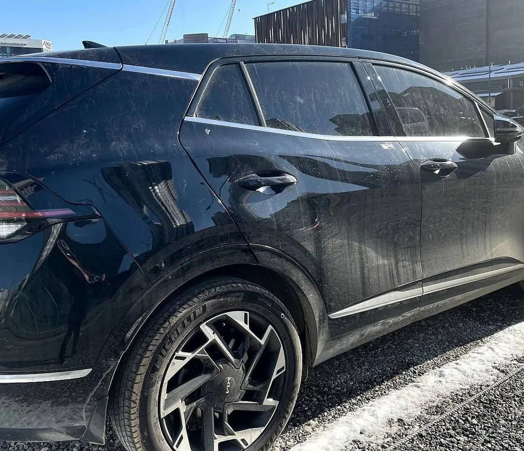 起亚发布全新狮跑sportage19款,10年起亚狮跑2.0手动四驱怎么样