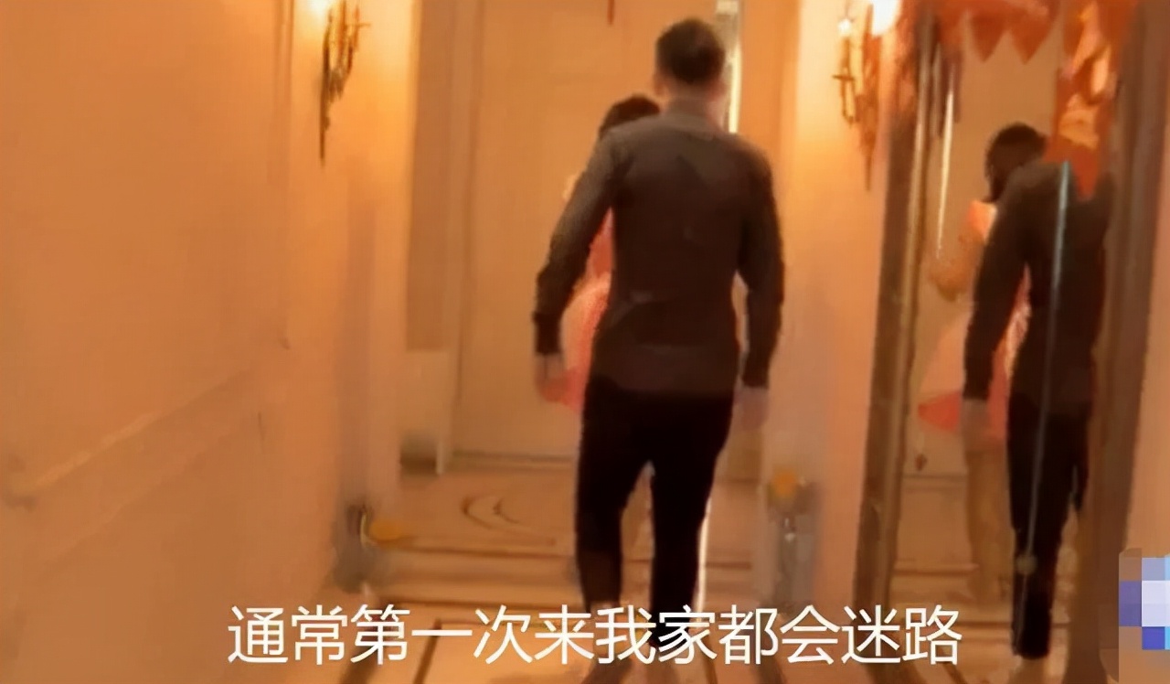 一定要让自己看起来很有钱的样子,让你的照片变得看起来很高级