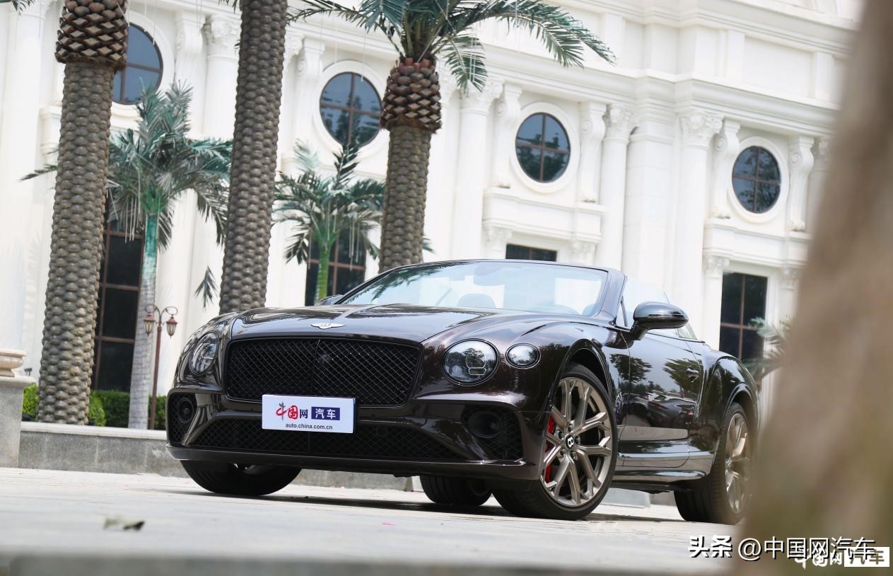 高贵气质动感拉风实拍宾利欧陆gts,沉浸式体验宾利欧陆gt