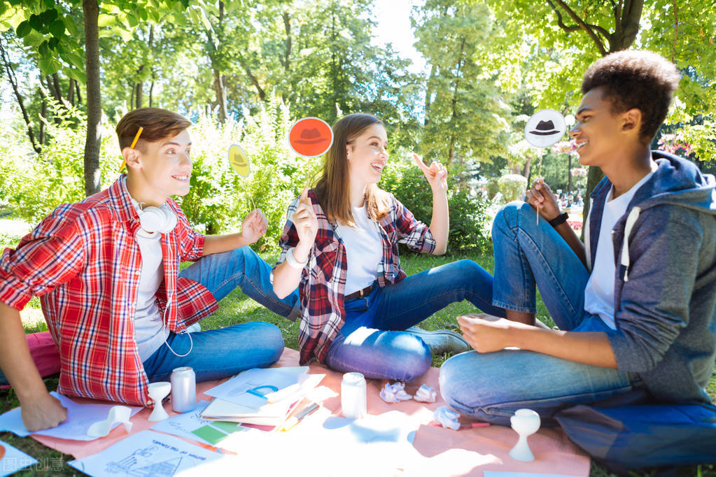 感觉时间越来越快是什么原因,时间变得越来越快是什么原因