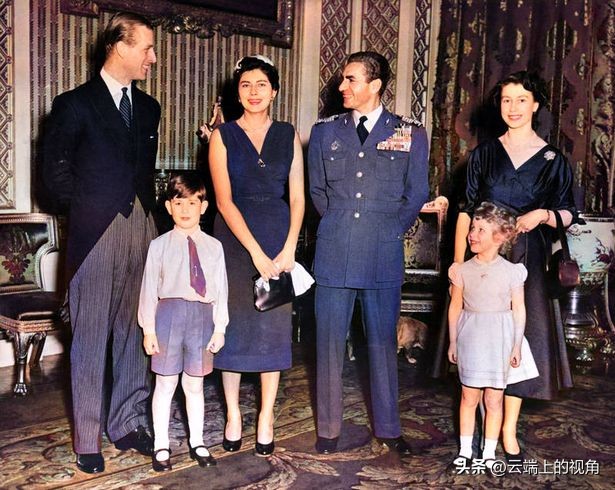 菲利普亲王和梅根,梅根和辛普森家族