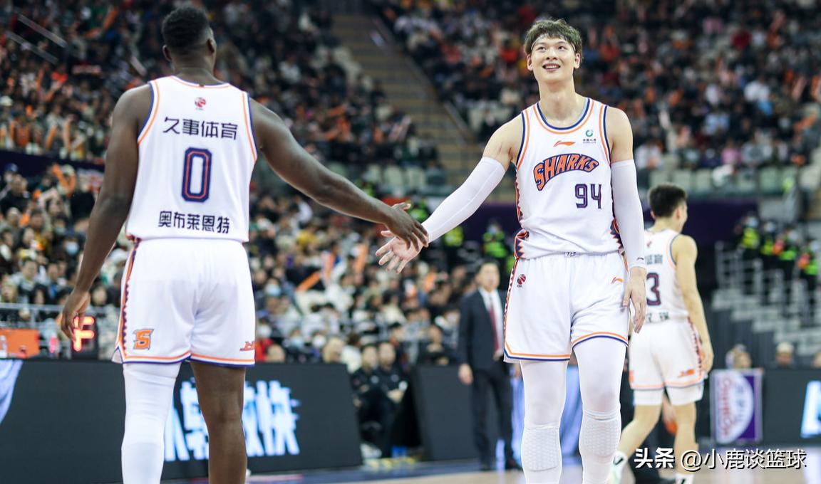 曝上海男篮签王哲林,曝周琦加盟上海队王哲林身高