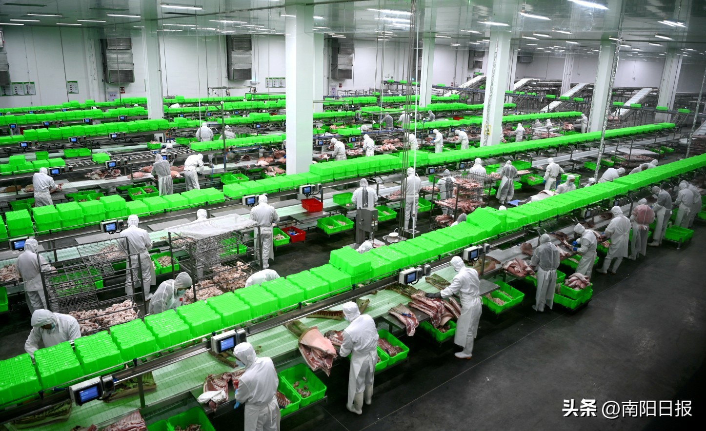 建强副中心奔向新辉煌金句,建强副中心建功新时代