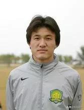 中国足坛“本土少帅”郝伟,和妻子奉子成婚,妻子说岳母待他很好