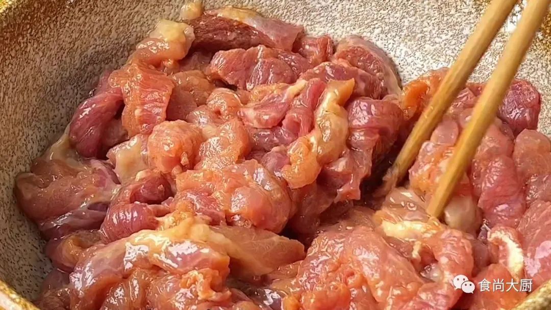 黑木耳是养颜美容之佳品,木耳最佳配菜抗衰老