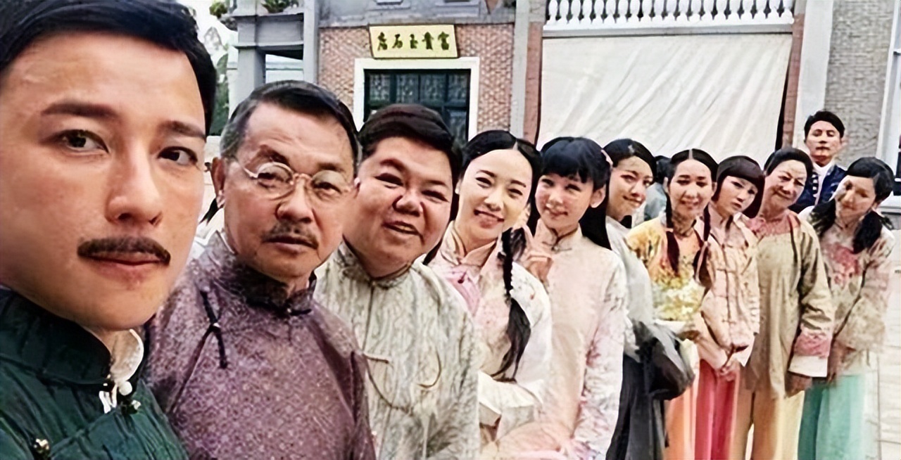 横店群演不够用了他们都在忙什么,横店20万群演现状