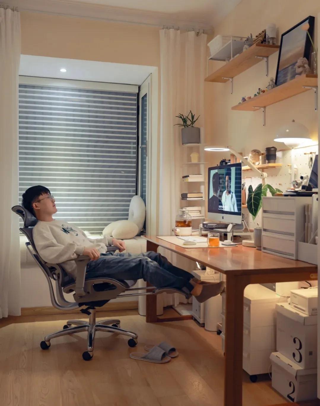 女子晒自家装修让人哭笑不得,女子晒出装修了一半的房子