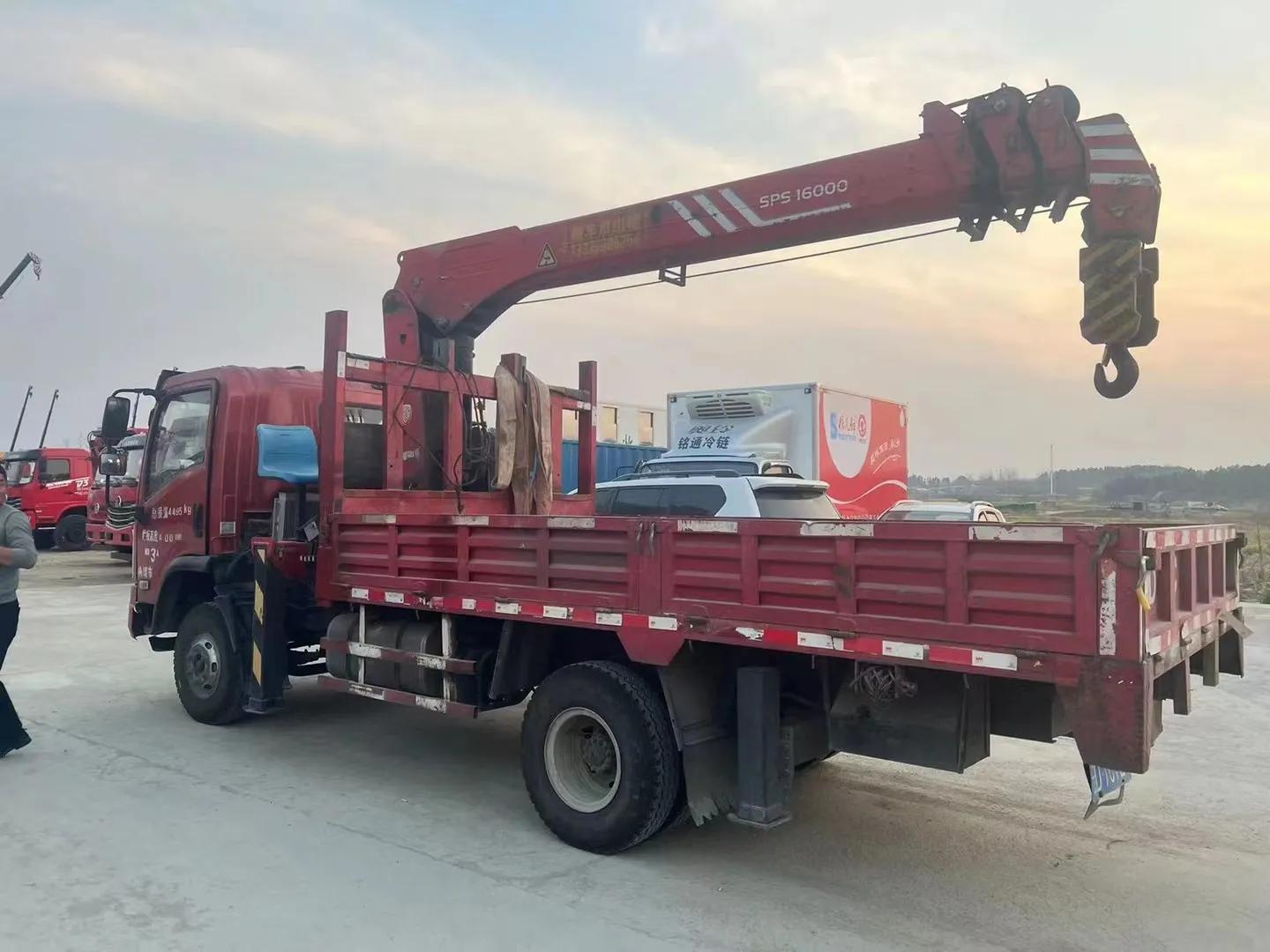 二手蓝牌随车吊自卸15吨,4.2米160马力二手蓝牌随车吊