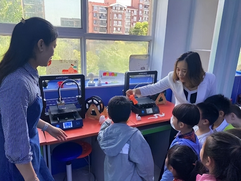 郭镇中心小学庆六一科技艺术节,郭杜乡中心小学直播六一儿童节