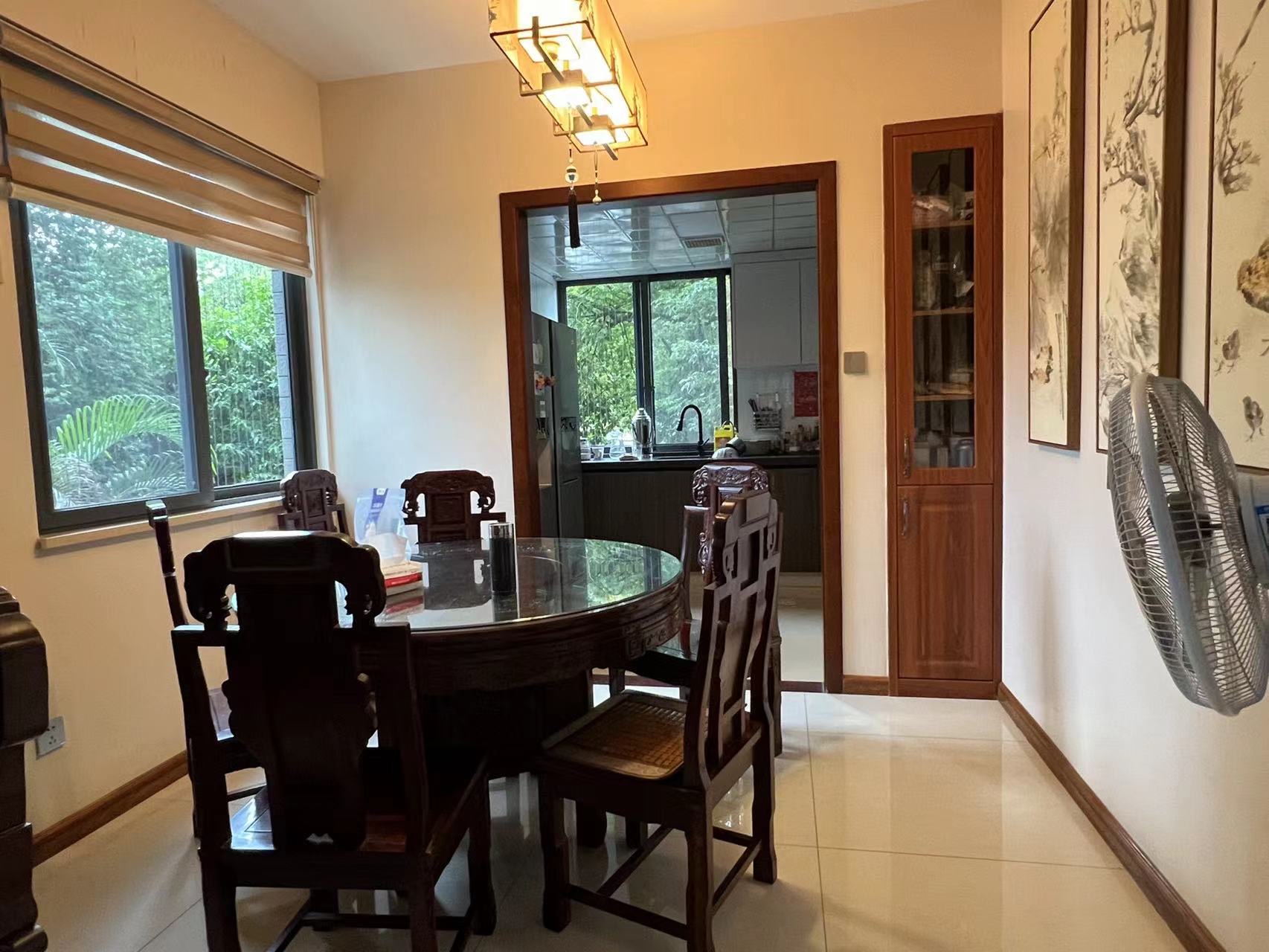 花溪顶层复式楼带露台装修,190平方复式楼装修挑高