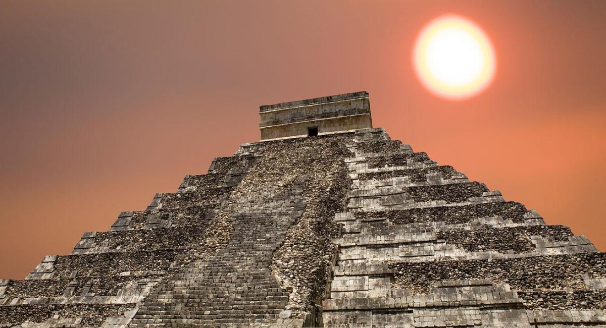 墨西哥玛雅遗址天然岩洞,墨西哥奇琴伊察玛雅城邦