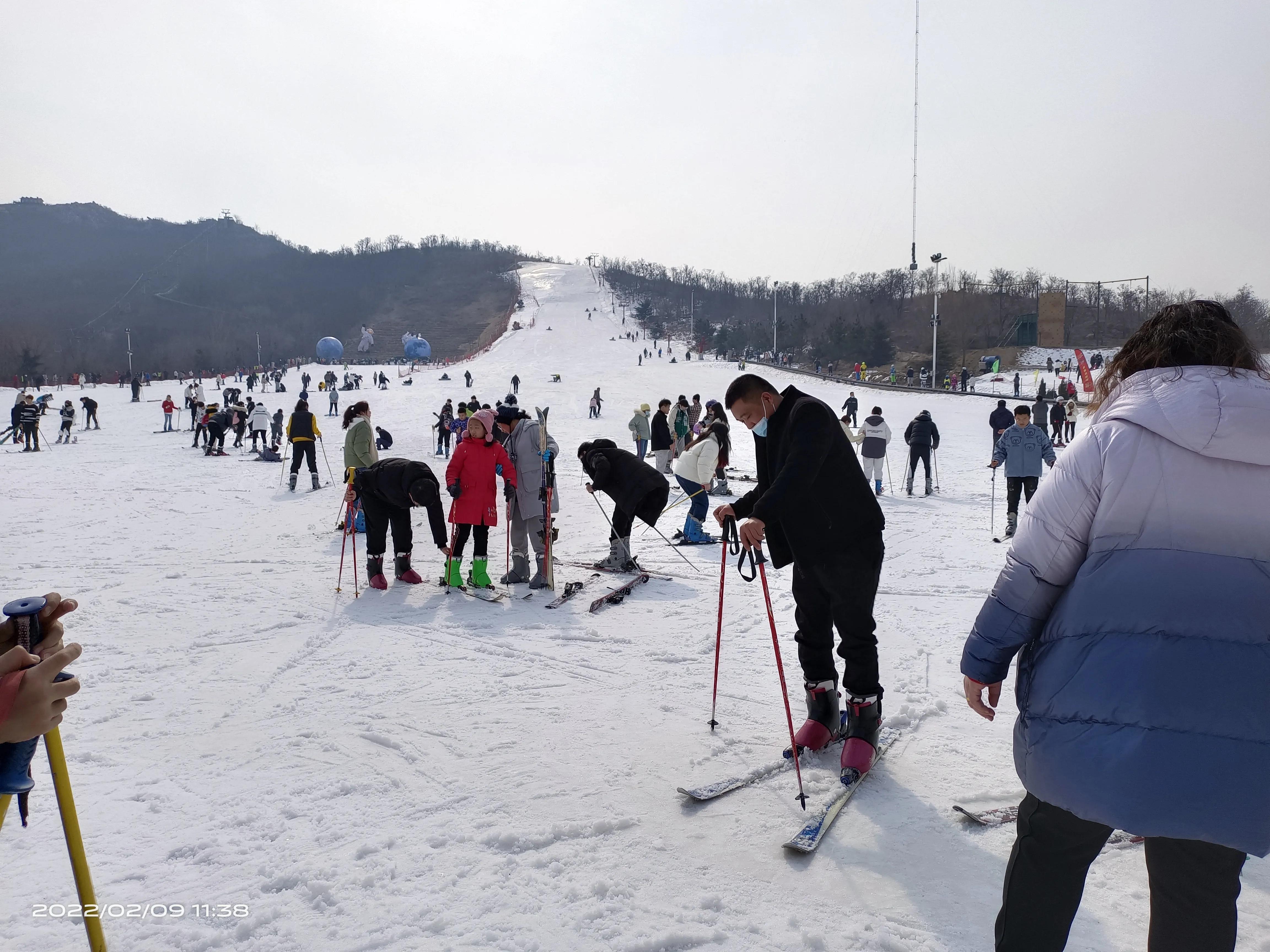 徂徕山滑雪图片大全,徂徕山滑雪场游玩攻略