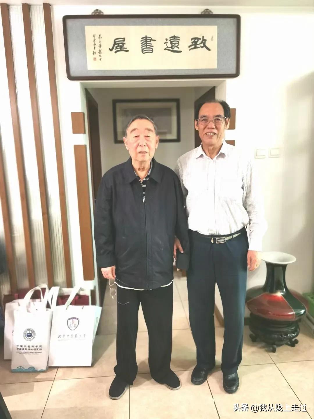 海峡两岸的友好使者：王承德