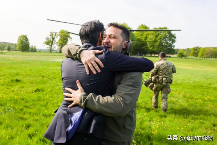 淇勪箤鎴樹簤姗℃爲,鍍忕礌鎴樹簤