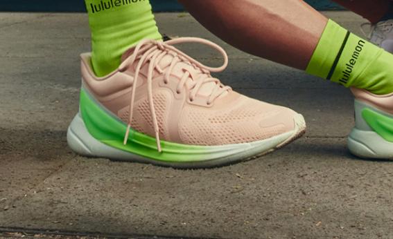 2017年度全球跑鞋大奖,2022十款最佳女子跑鞋