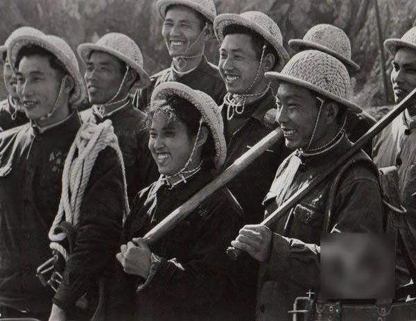 板车哥给女儿读书视频,板车哥经历