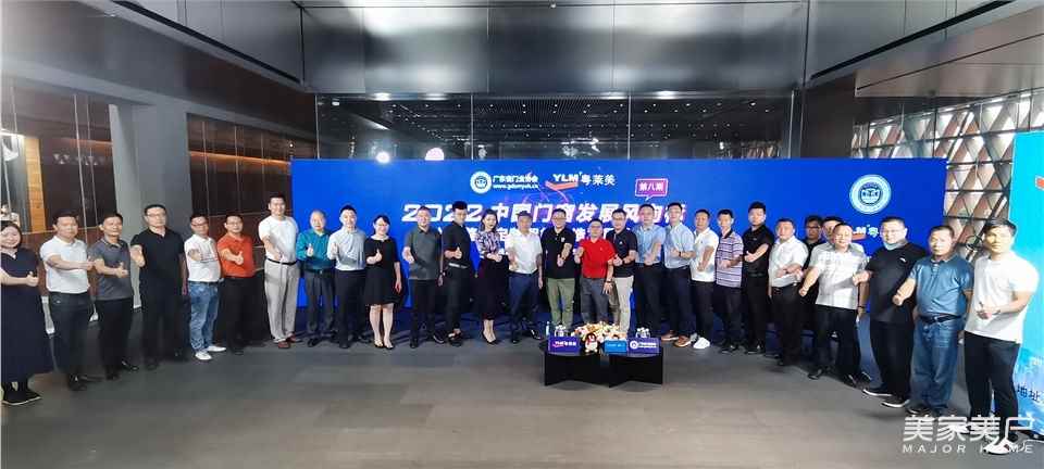 高端木门实木定制,一站式木门整木定制家居