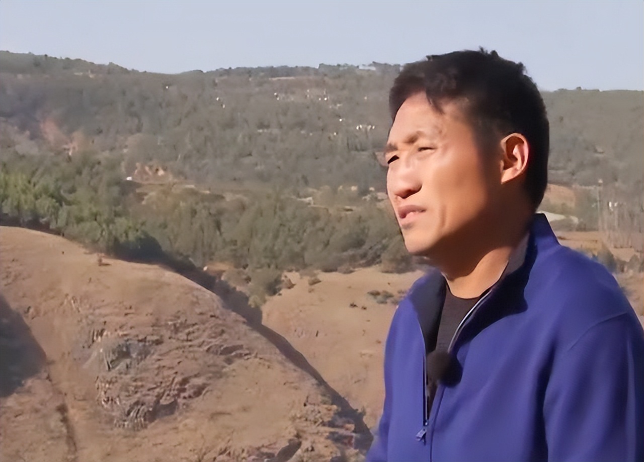 昔日拾荒少年靠变废为宝年入百万,80后小伙变废为宝养活全家