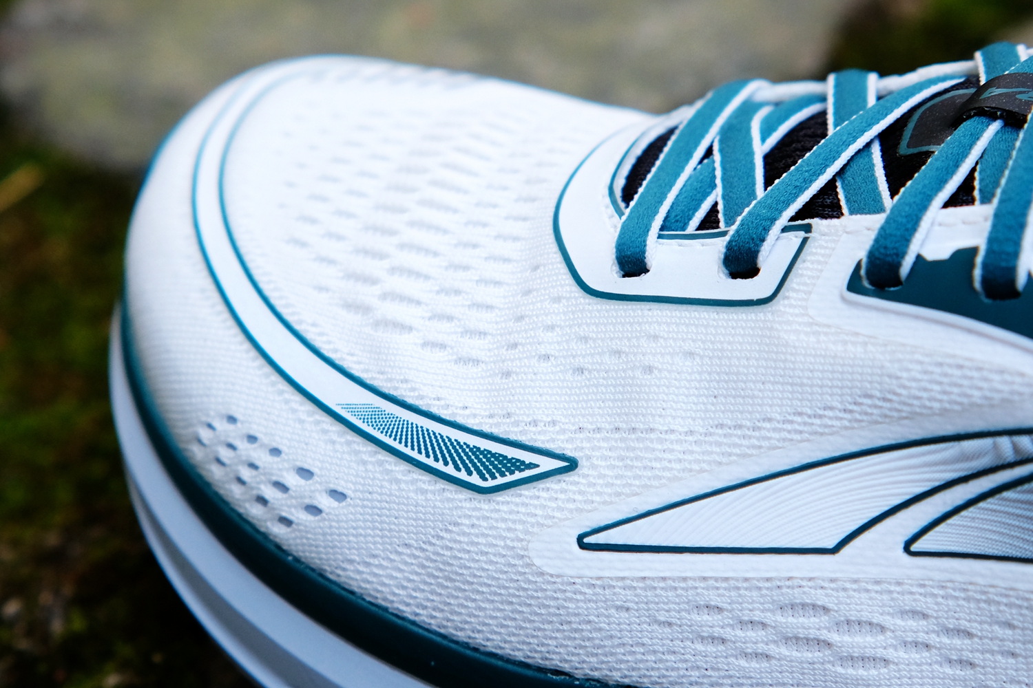 2023超强推进力跑鞋,奥创paradigm跑鞋评测