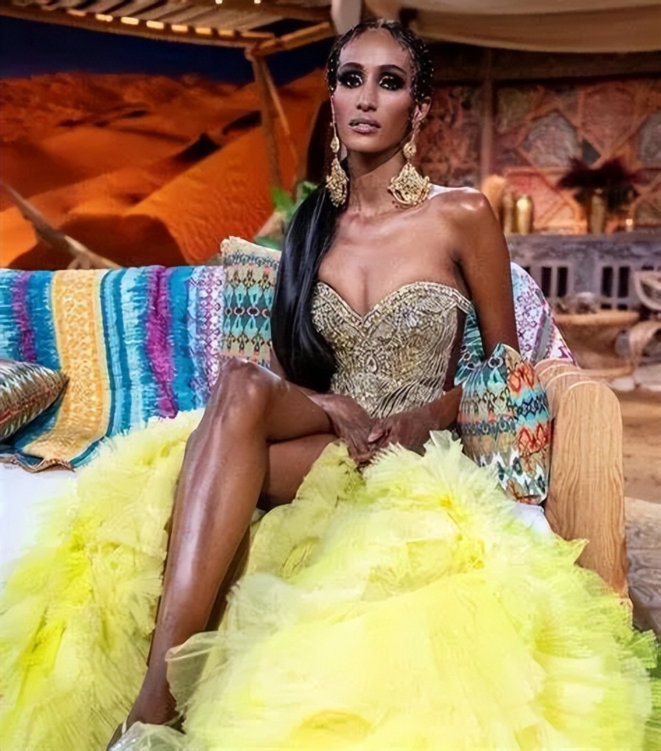 碧昂丝演唱会几个小时,碧昂丝一场演唱会1亿美元