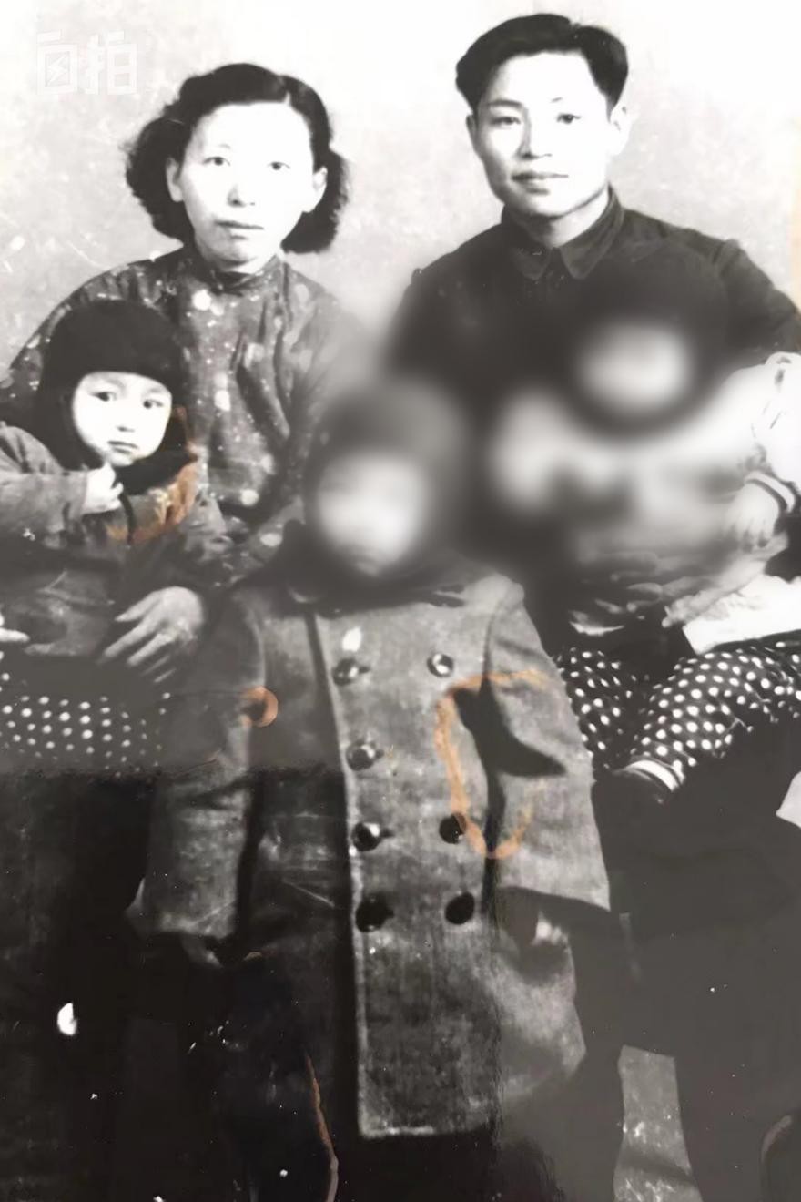 我,东北女老板,80年代万元户,年近50出国当保姆,嫁大21岁老外