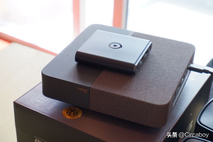 手机就可以投屏,为啥还要买个电视盒子?爱奇艺电视果6使用体验