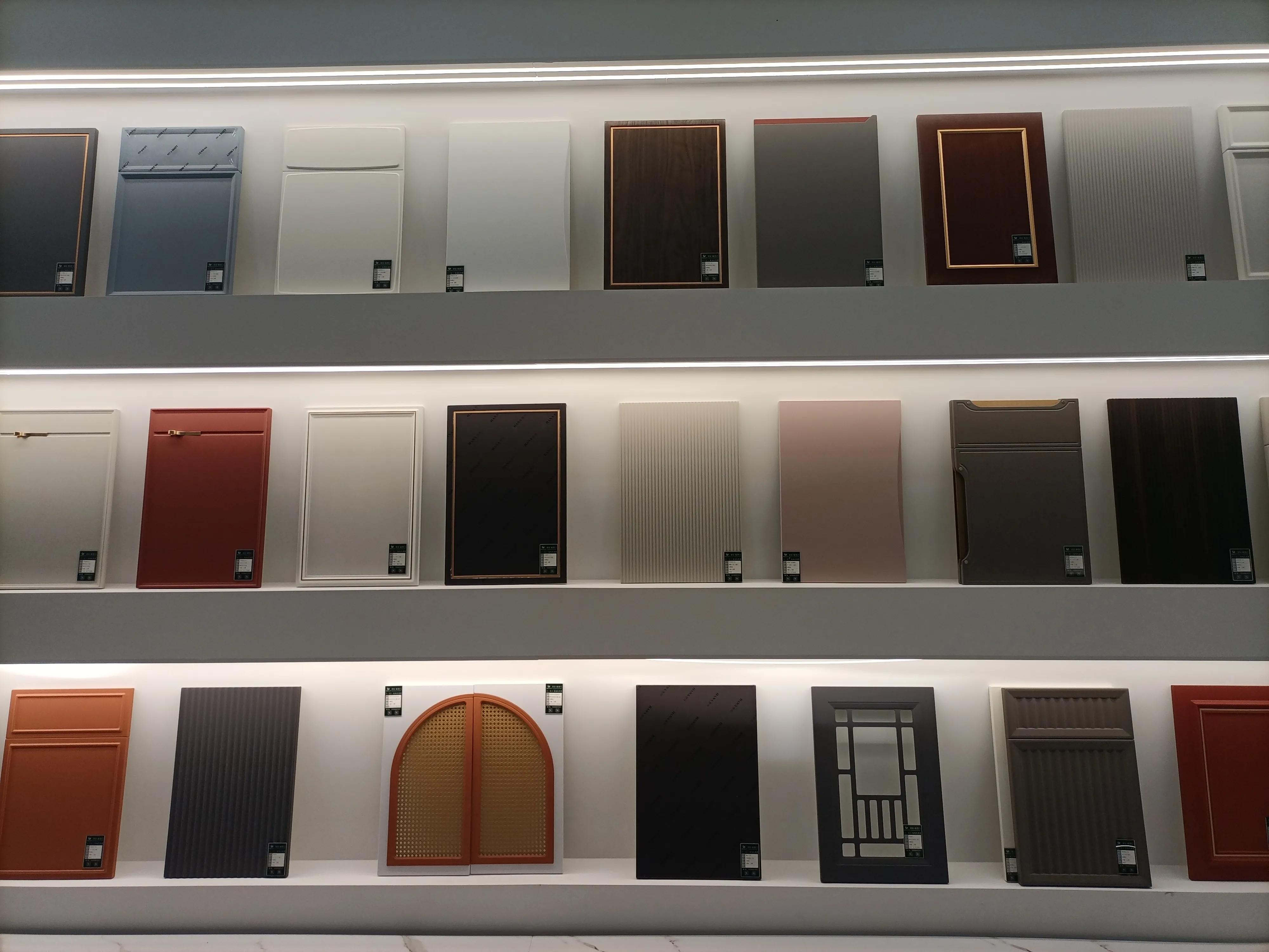 梦轩吸塑门,梦轩吸塑