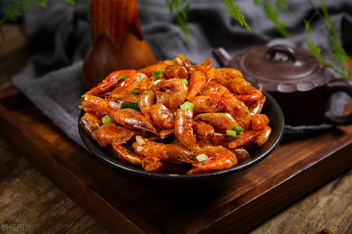 调糊油炸如何酥脆不腻,如何保持油锅炸的食品酥