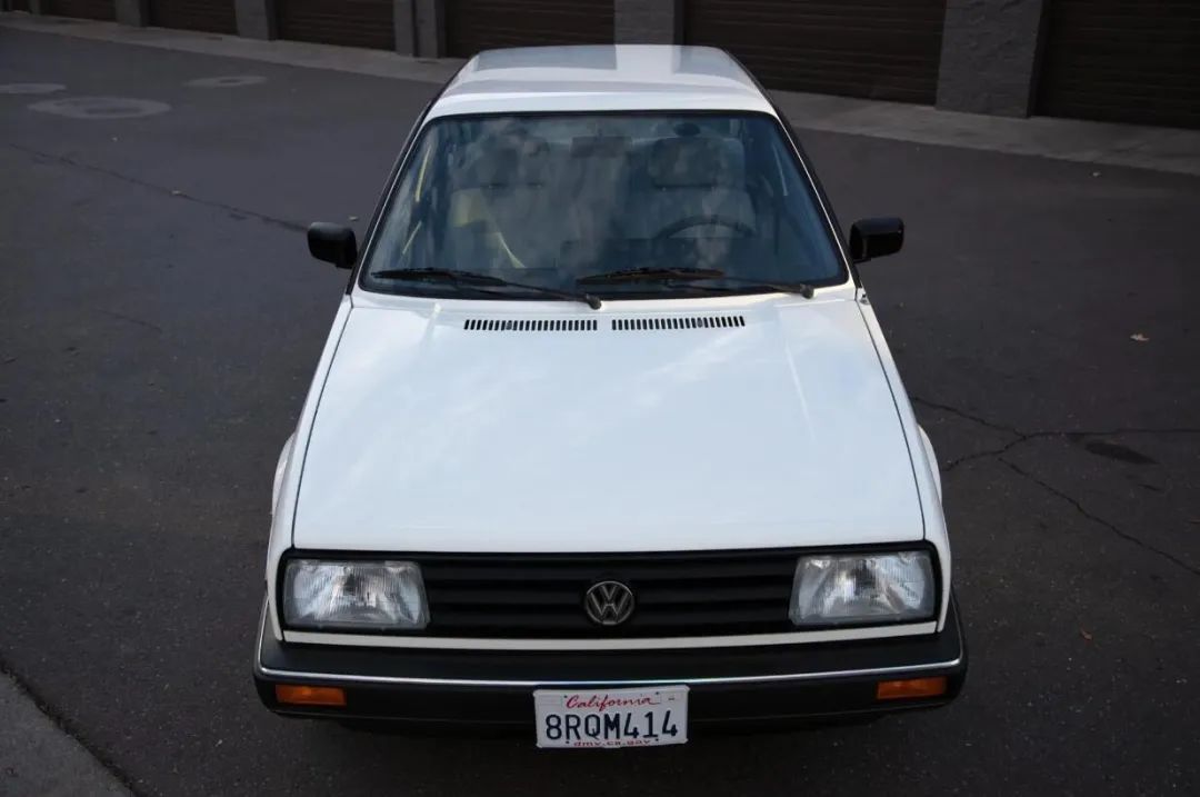 国内少见1989款双门大众捷达