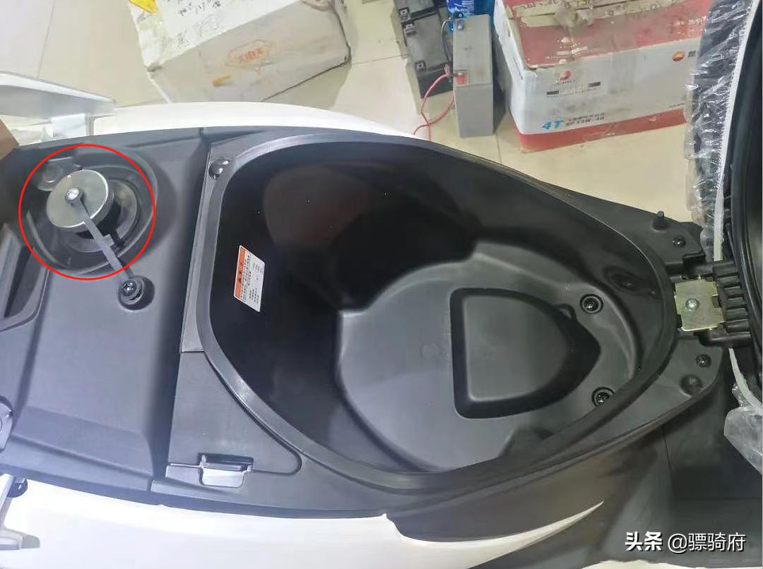 踏板车坐桶原理,踏板车坐桶安装