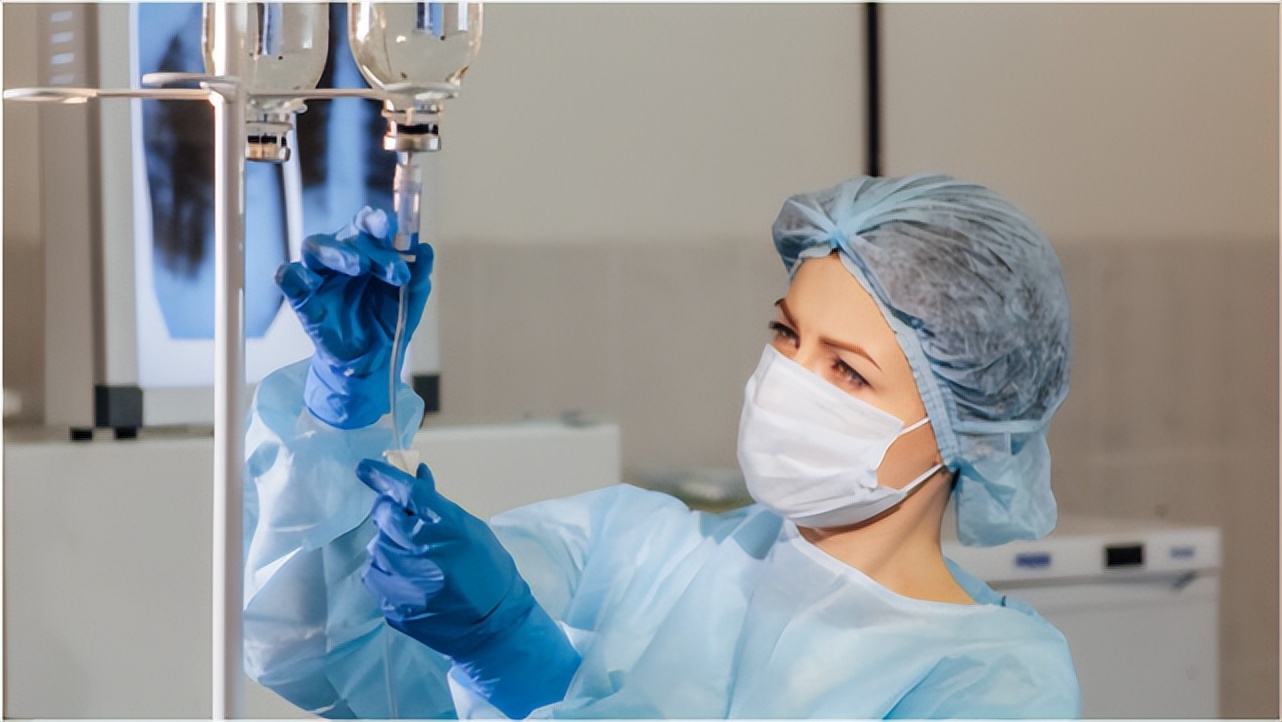 24岁小伙肠癌晚期治愈,小伙得了肠癌几年后自愈了