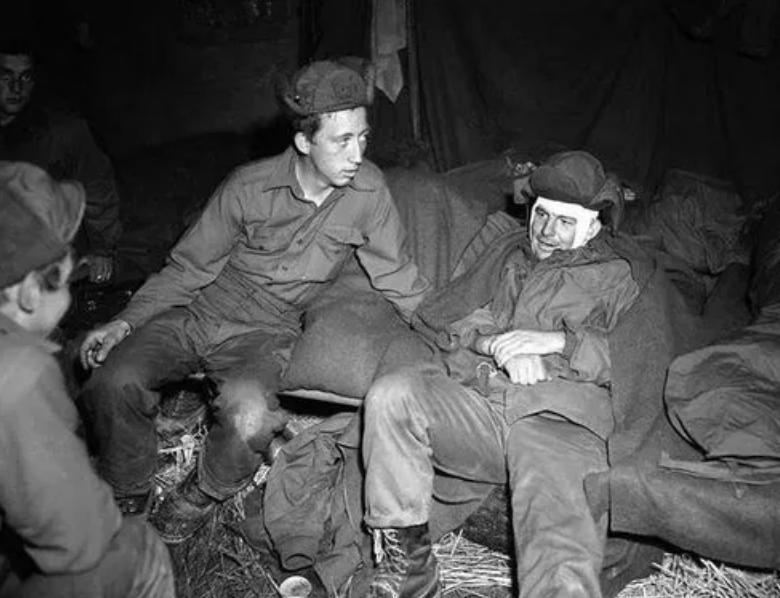 一旦中美开战，中国连一个小时都扛不住？美媒的离谱结论哪来的？