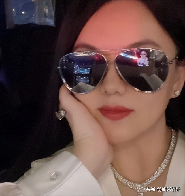 李湘大s豪宅曝光,土豪李湘一顿早餐竟吃上千块合集