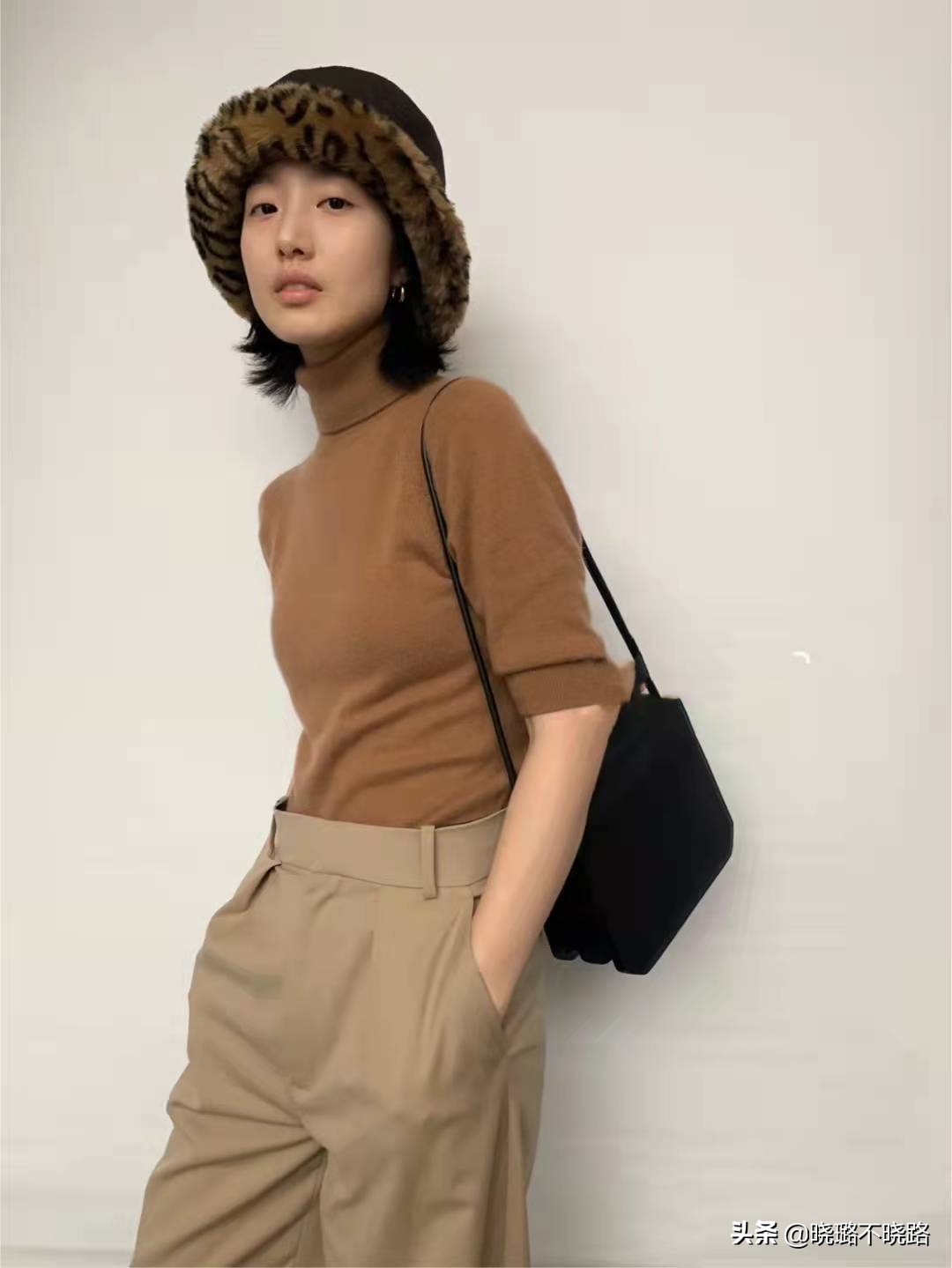 阔腿裤和直筒裤哪个比较显瘦,阔腿裤和直筒裤哪一种更显高显瘦