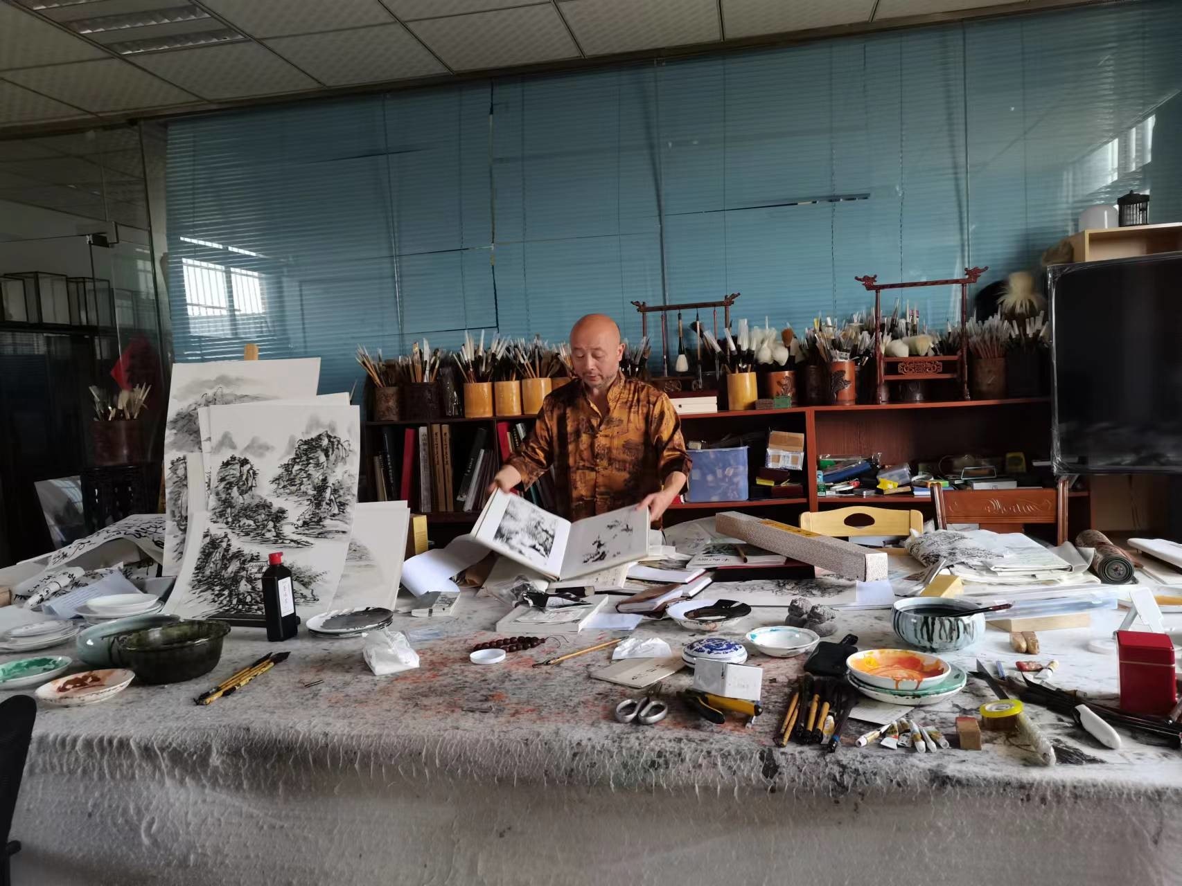 黄宾虹的人物画用笔酣畅,一代宗师黄宾虹山水画