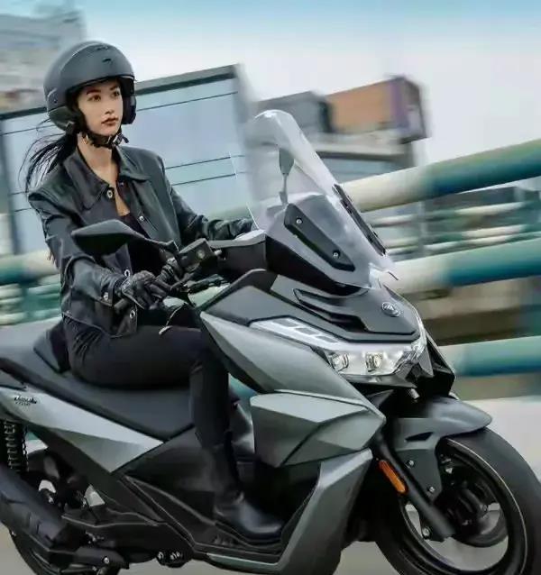 光阳ct250和racingx150比较价格差不多,2021年光阳250踏板车多少钱