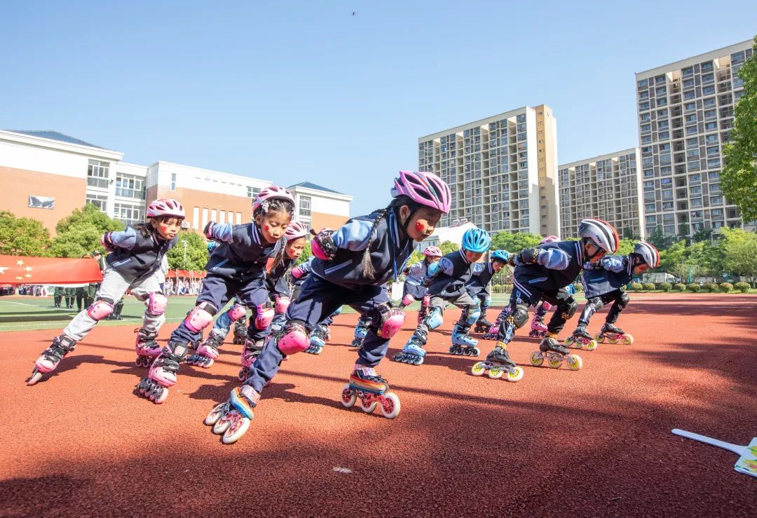 穿汉服的六年级学生舞蹈,穿汉服的舞蹈小学生