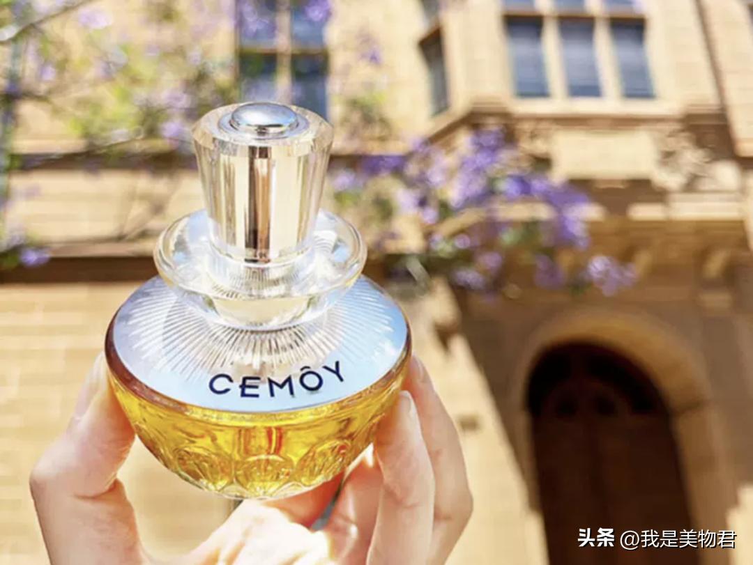 以油养肤皮肤反黑怎么治疗,角鲨烷以油养肤正确方法