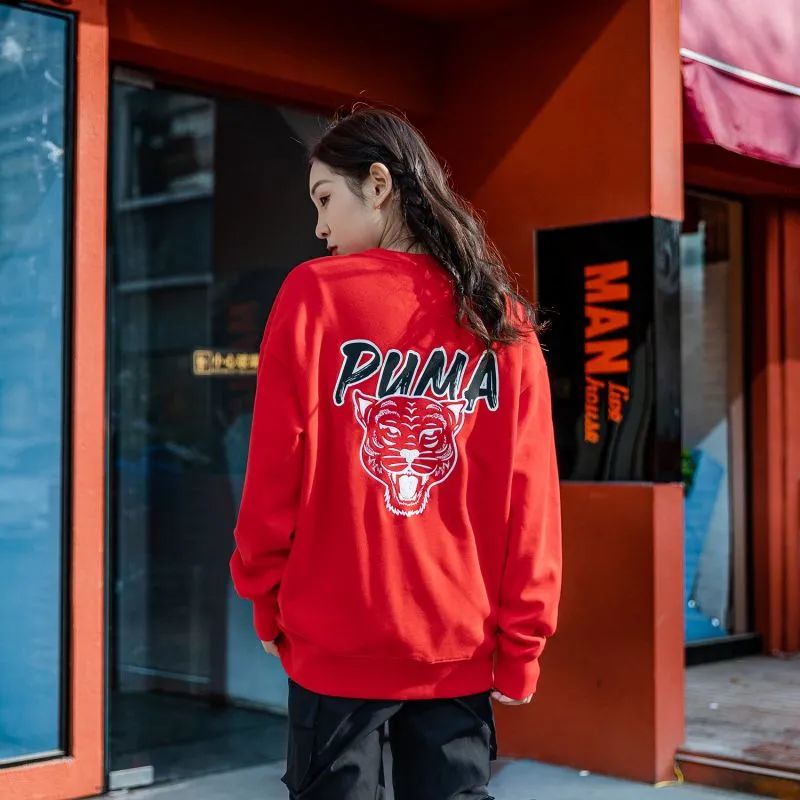 同一件衣服搭配出不一样的风格,同一件衣服搭配不同风格