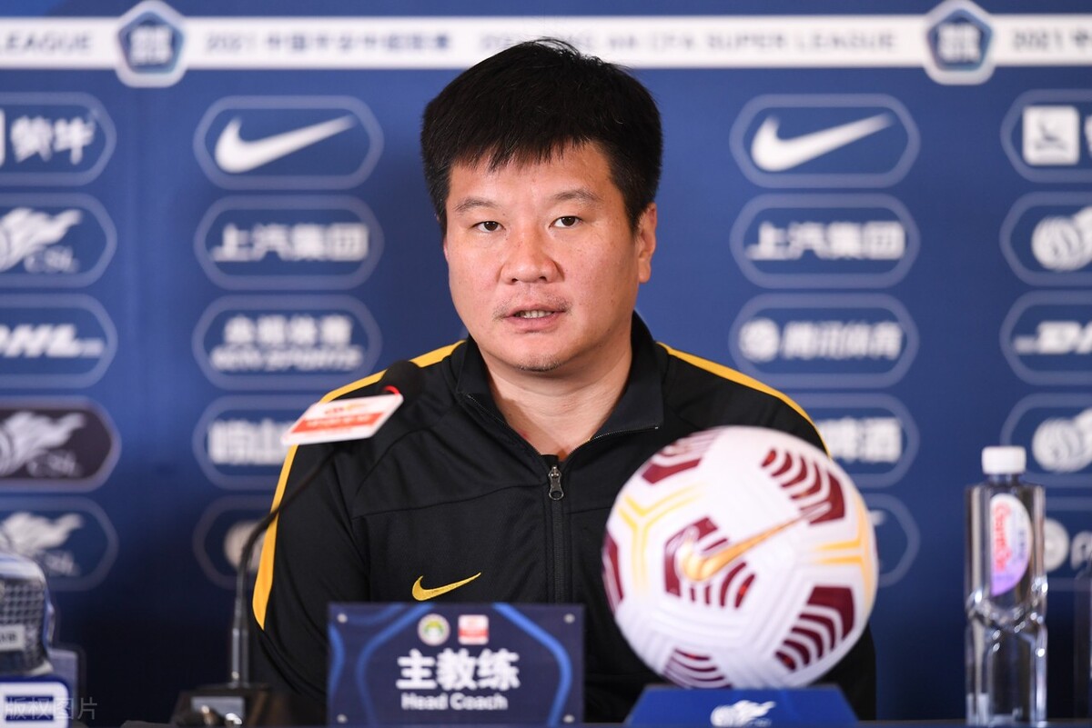 李金羽打李铁是真的吗,李金羽李铁国家队