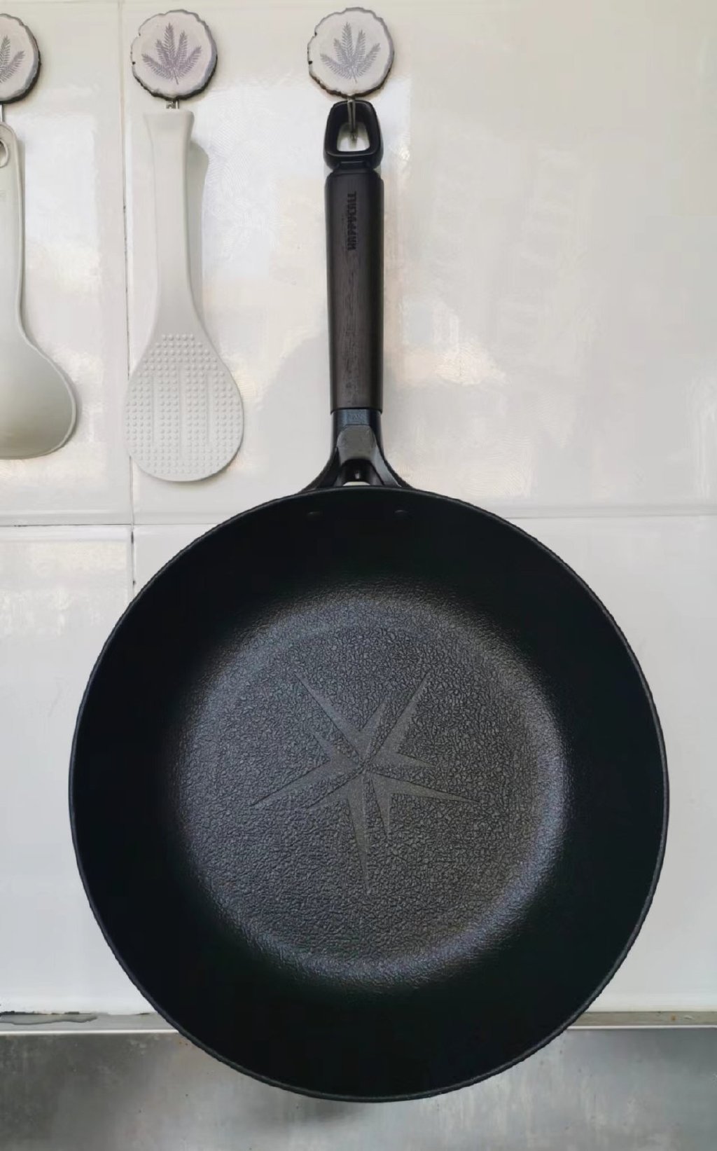 平底锅不粘锅推荐韩国,推荐一款经济好用的不粘锅