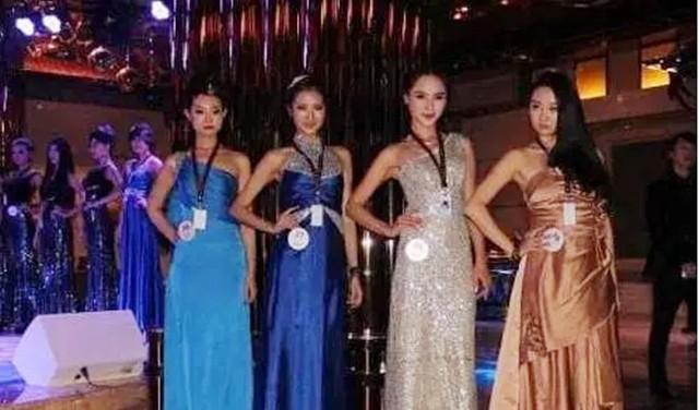 郑州皇家一号涉案警察,郑州皇家一号覆灭记片段