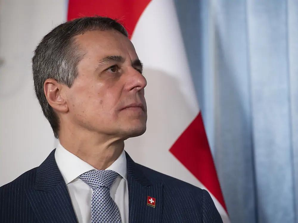 瑞士中立*局骗**的黑暗往事:纳粹的帮凶、洗钱的天堂、战争机器