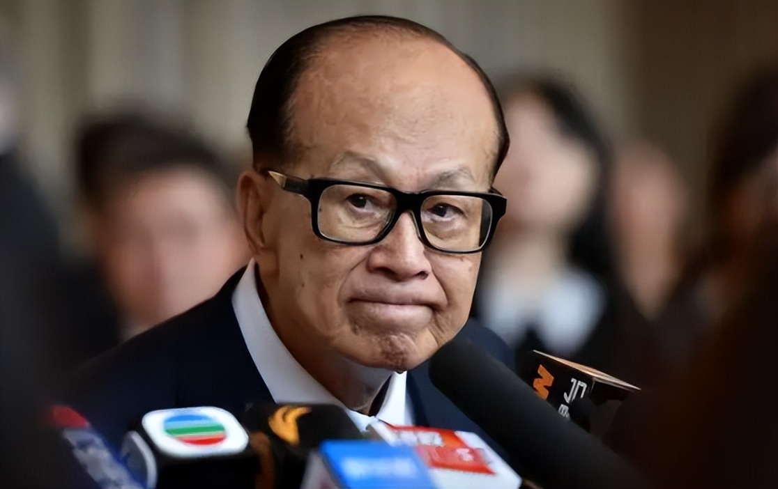 香港著名堪舆家蔡伯励,李嘉诚御用风水大师蔡伯励