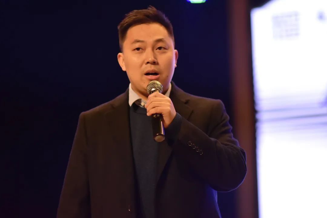 连打胜仗，学生3000+。努力的老师，是成都绵实外走进家长的秘诀