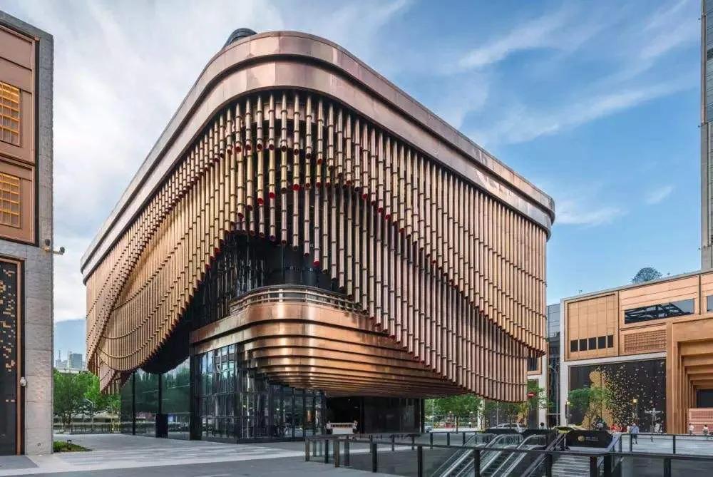 年轻人去上海有什么建议,给第一次去上海的朋友提建议