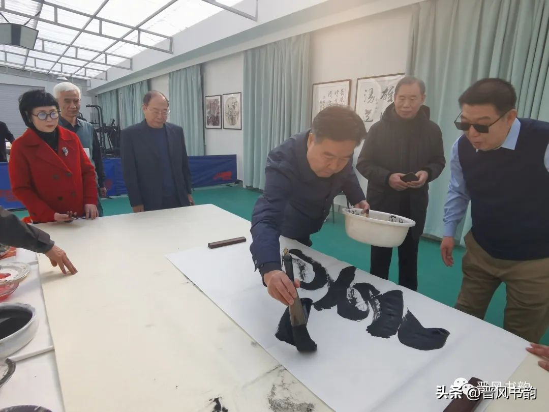 山西老年书画家协会主席郭健一行在博鳌乡村振兴论坛书画院调研